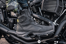 تحميل الصورة في معرض الصور ICON Stormhawk Boots 